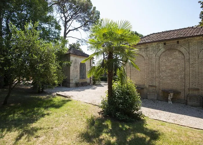 Quiete Hotel Montecassiano